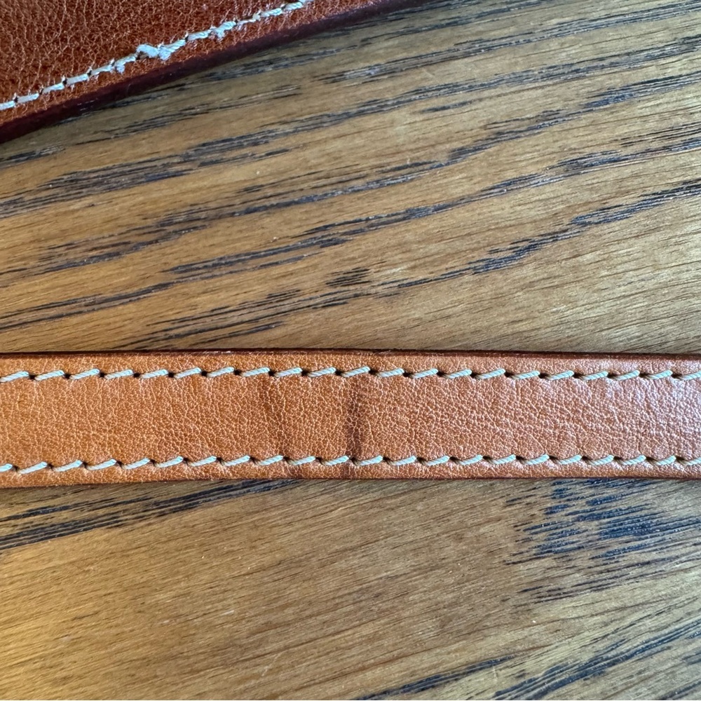 Cavalcanti Italian Leather Tan Shoulder Bag with Chain Detail crossbody Purse - Picture 5 of 16